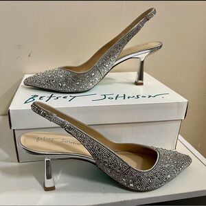 Betsy Johnson diamond rhinestone wedding/bridal shoes!